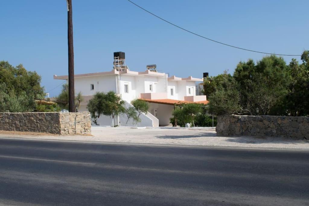 Lazaros & Pagona Houses 2 Ierápetra Exterior foto