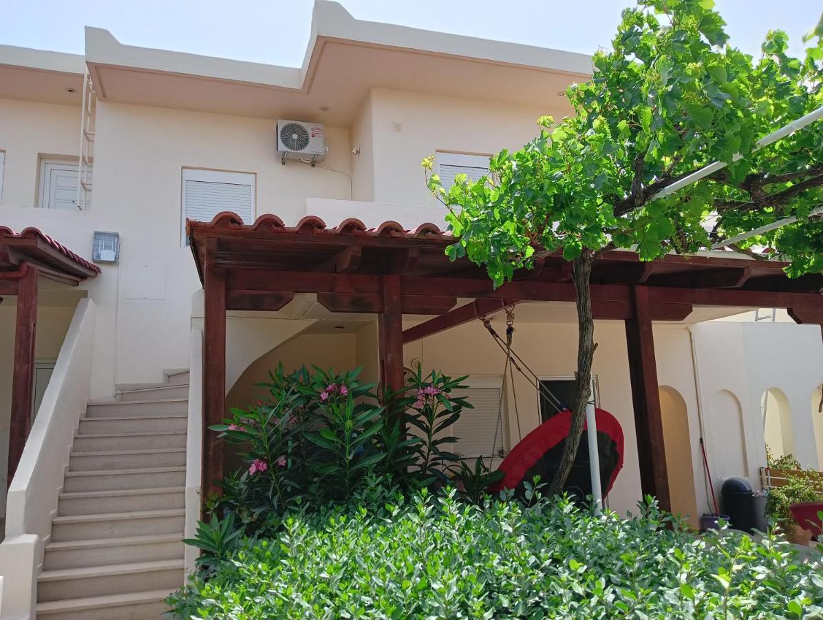 Lazaros & Pagona Houses 2 Ierápetra Exterior foto